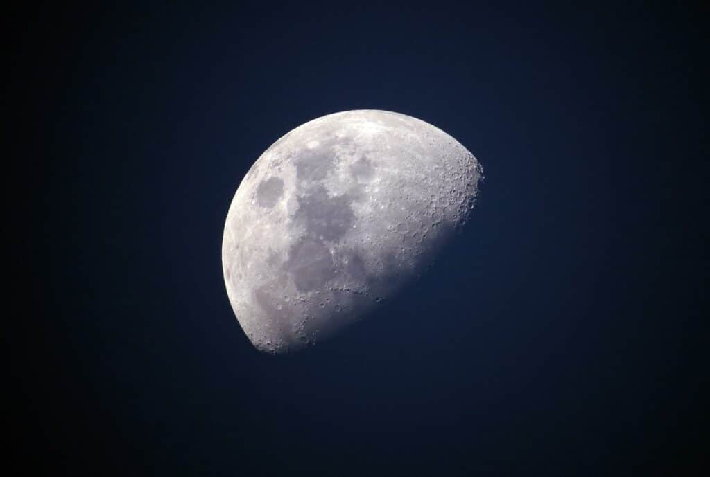 Moon photograph