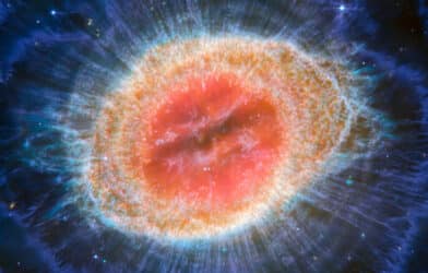 Webb captures detailed beauty of Ring Nebula (MIRI image)